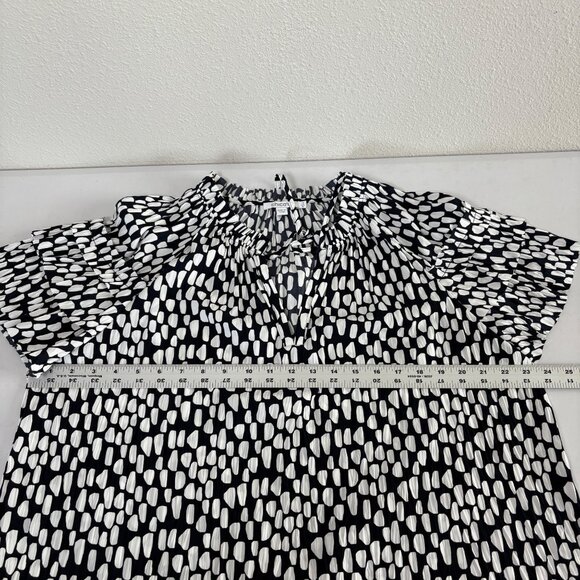 Chicos Blouse Size 3 US 16 Black White Abstract Print Ruffle Neck Sleeve - Picture 7 of 9